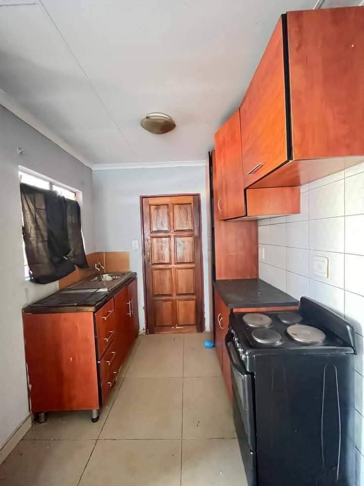 3 Bedroom Property for Sale in Soshanguve VV Gauteng