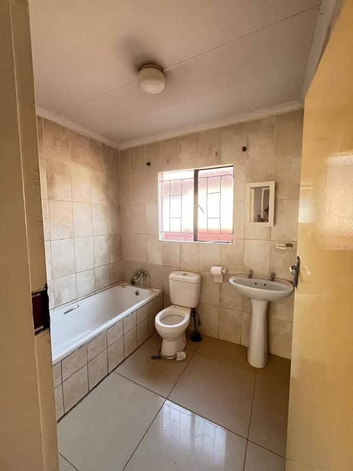 3 Bedroom Property for Sale in Soshanguve VV Gauteng