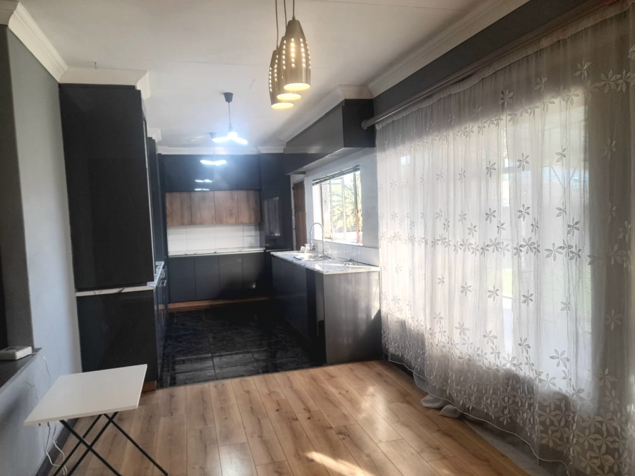 4 Bedroom Property for Sale in Kibler Park Gauteng