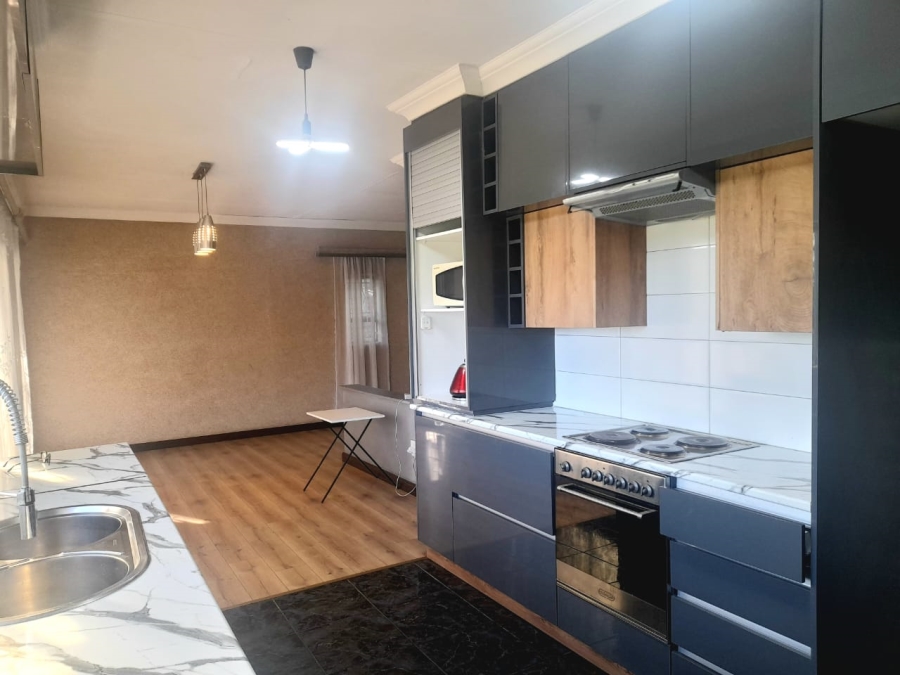 4 Bedroom Property for Sale in Kibler Park Gauteng