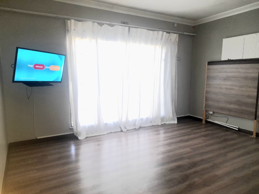 4 Bedroom Property for Sale in Kibler Park Gauteng