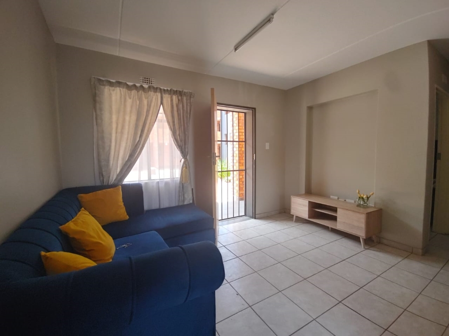 To Let 2 Bedroom Property for Rent in Sky City Gauteng