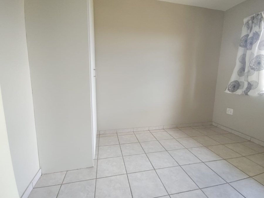 To Let 2 Bedroom Property for Rent in Sky City Gauteng