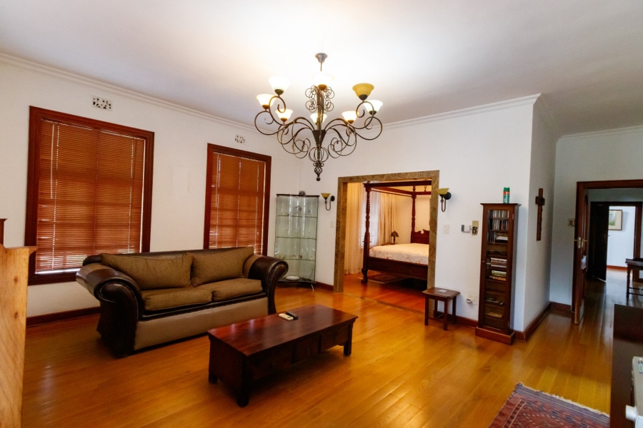 5 Bedroom Property for Sale in Fairlead Gauteng