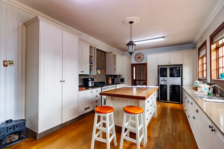 5 Bedroom Property for Sale in Fairlead Gauteng