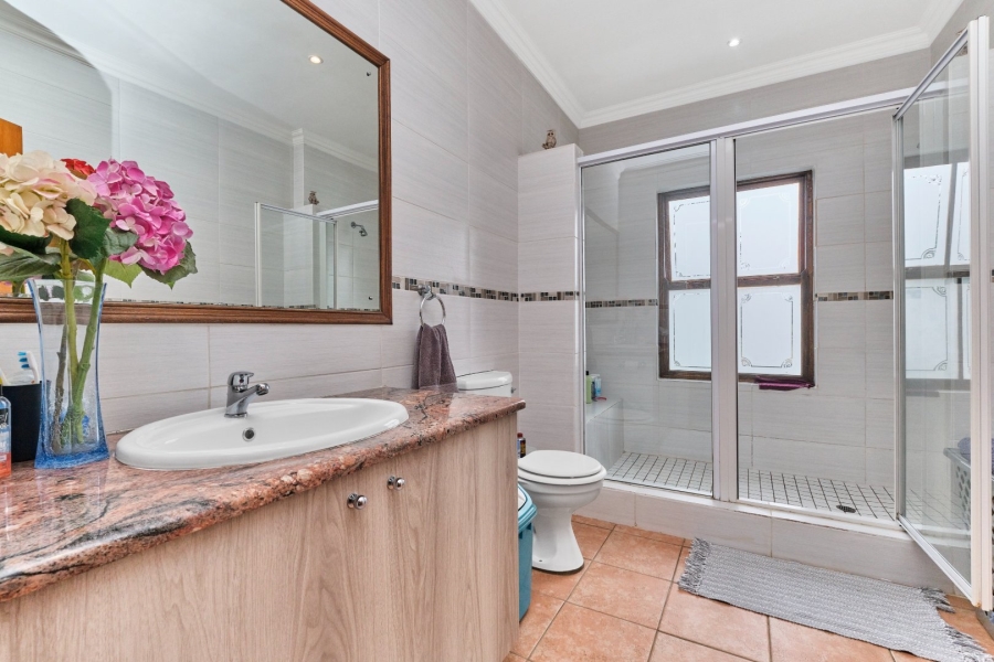 2 Bedroom Property for Sale in Fairland Gauteng