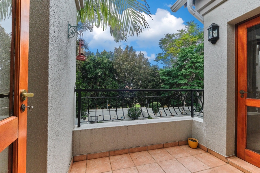 2 Bedroom Property for Sale in Fairland Gauteng