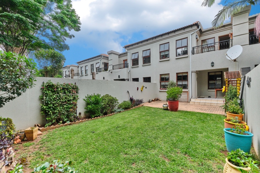 2 Bedroom Property for Sale in Fairland Gauteng