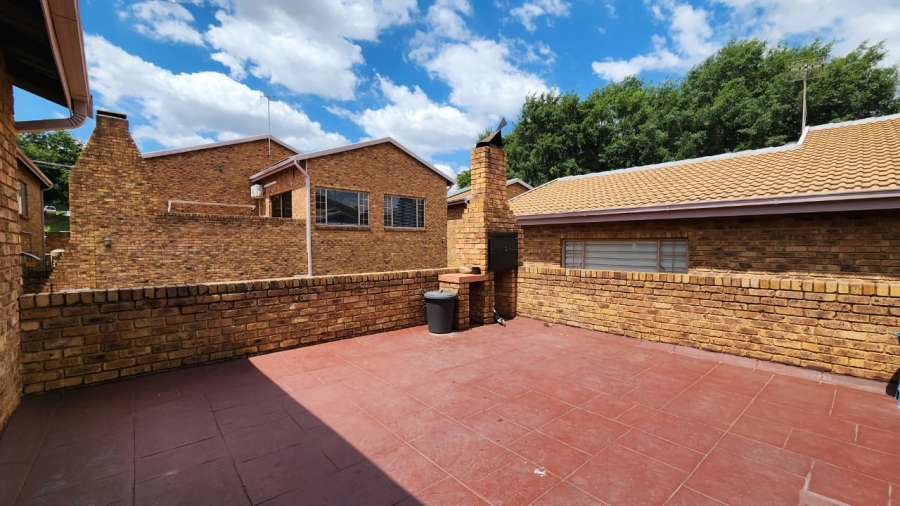 3 Bedroom Property for Sale in Winchester Hills Gauteng
