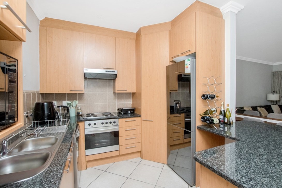 To Let 2 Bedroom Property for Rent in Morningside Gauteng