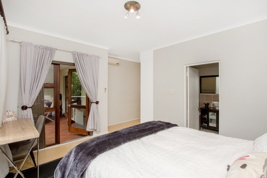 To Let 2 Bedroom Property for Rent in Morningside Gauteng