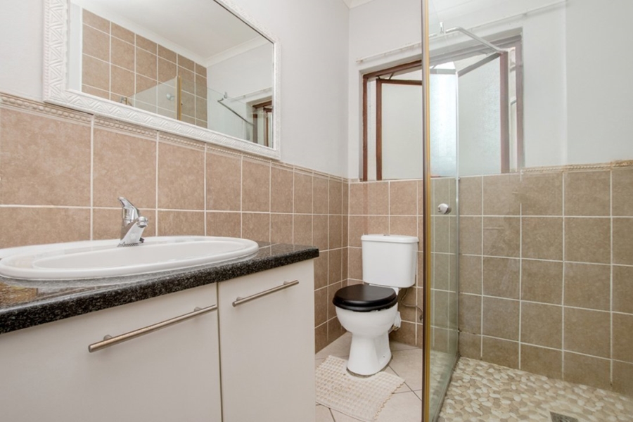 To Let 2 Bedroom Property for Rent in Morningside Gauteng