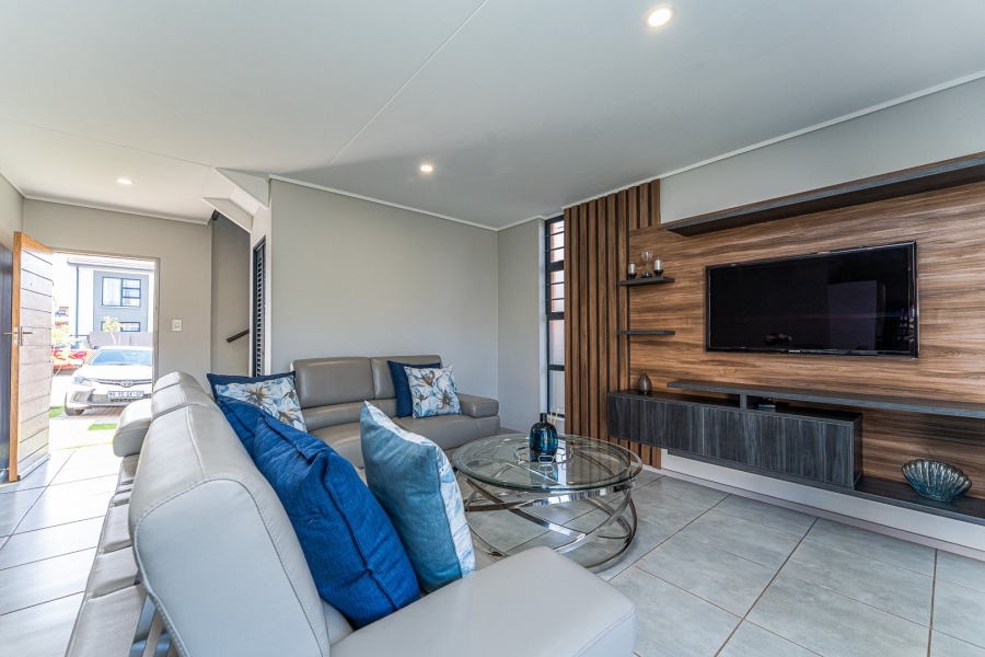 3 Bedroom Property for Sale in Rooihuiskraal North Gauteng