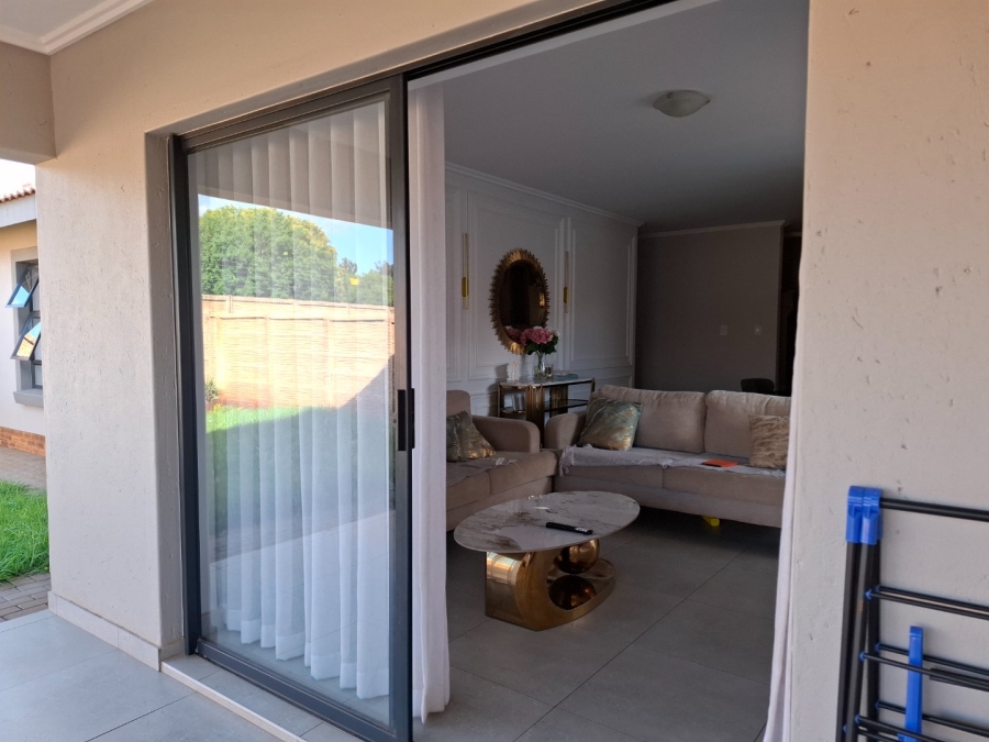 3 Bedroom Property for Sale in Willow Park Manor Gauteng