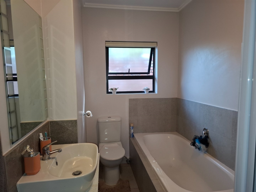 3 Bedroom Property for Sale in Willow Park Manor Gauteng