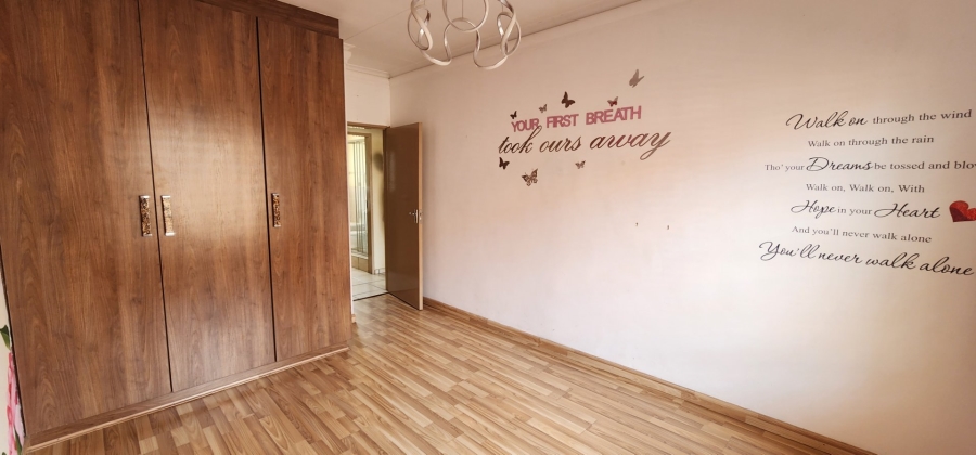 2 Bedroom Property for Sale in Celtisdal Gauteng