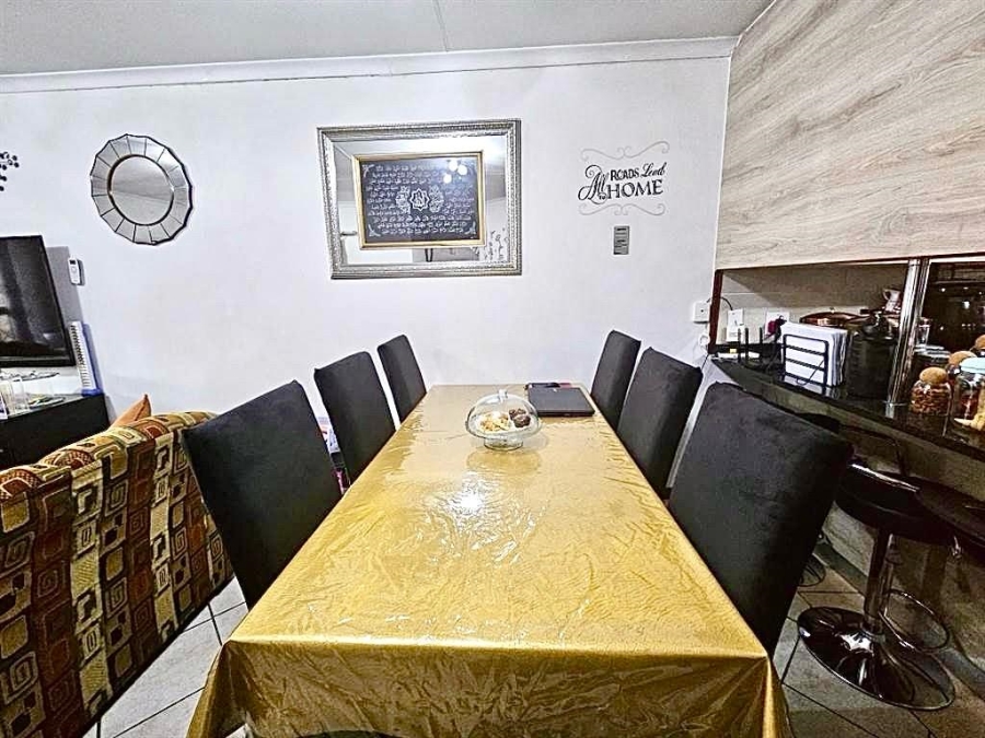 To Let 3 Bedroom Property for Rent in Monavoni Gauteng