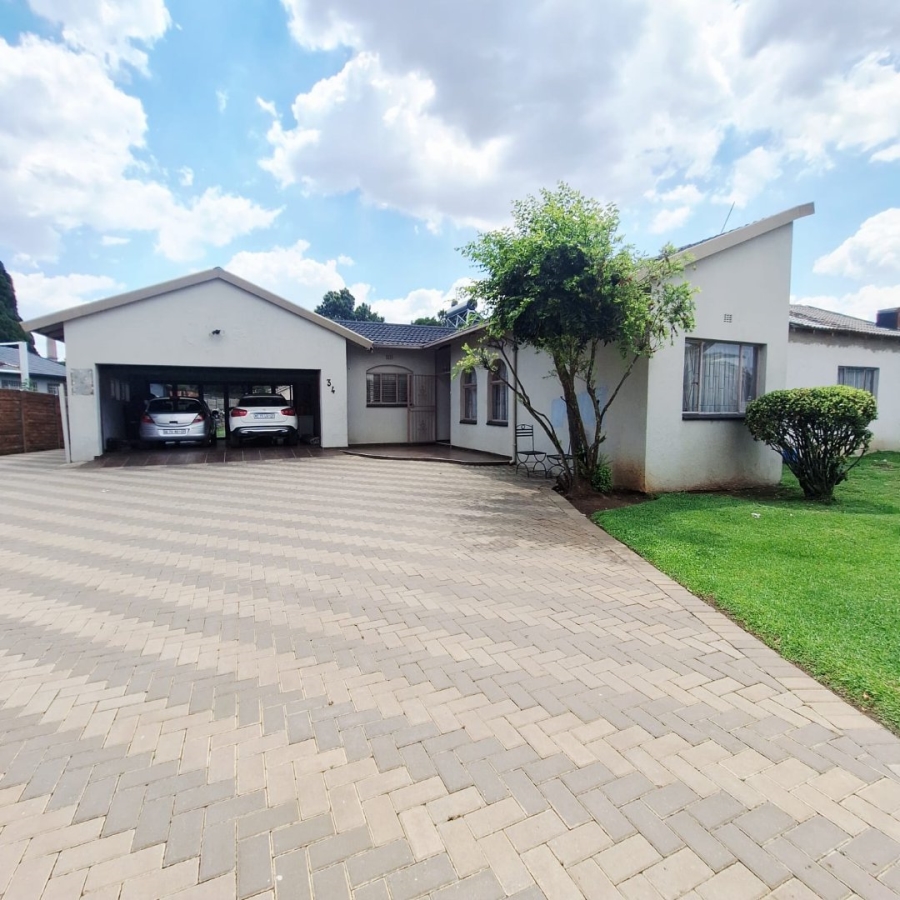 3 Bedroom Property for Sale in Cresslawn Gauteng