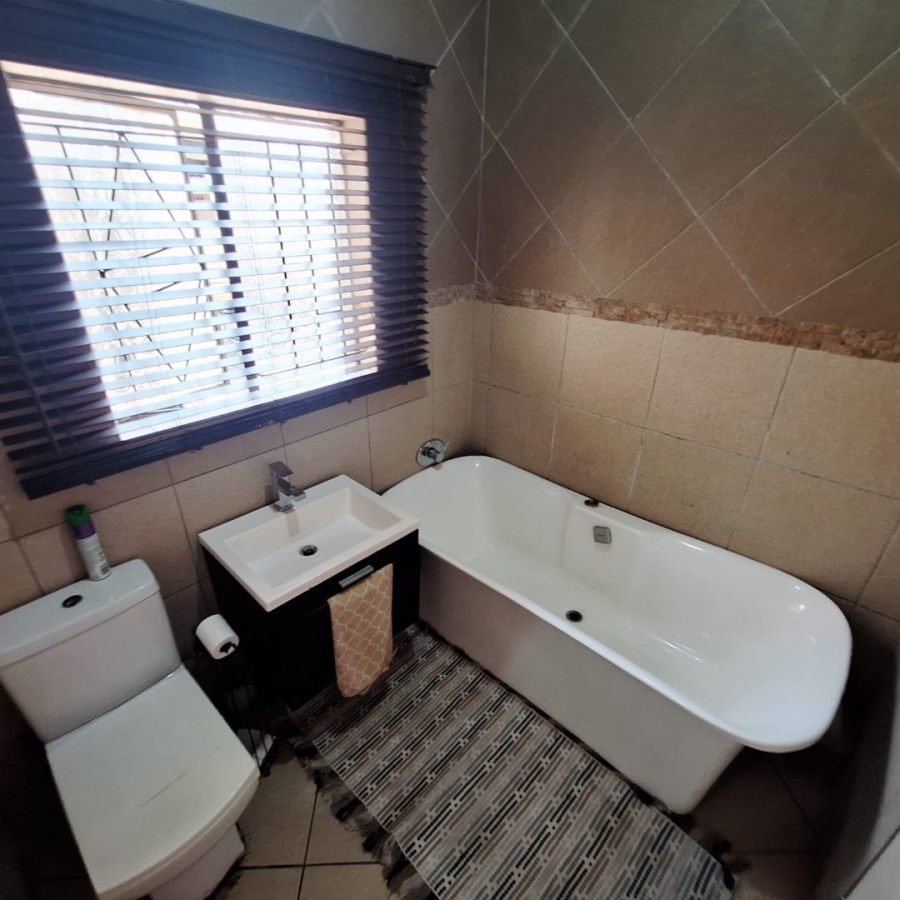 3 Bedroom Property for Sale in Cresslawn Gauteng