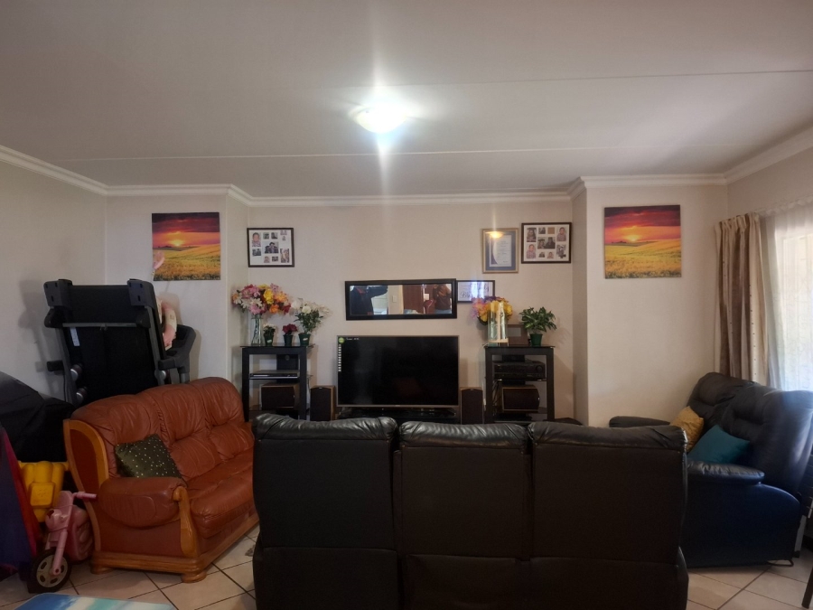 3 Bedroom Property for Sale in Willow Glen Gauteng