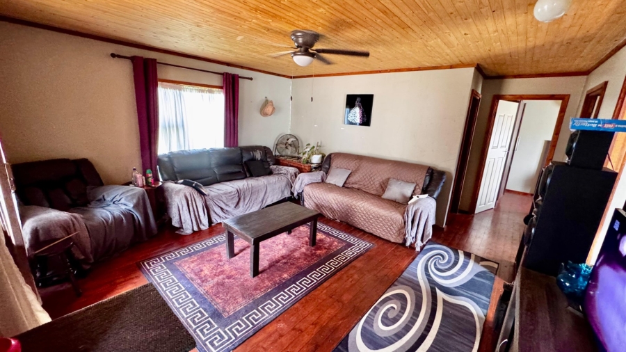 7 Bedroom Property for Sale in Valhalla Gauteng