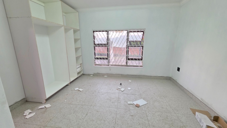 2 Bedroom Property for Sale in Laudium Gauteng