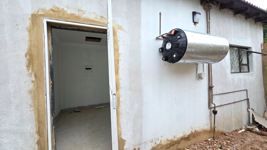 2 Bedroom Property for Sale in Laudium Gauteng