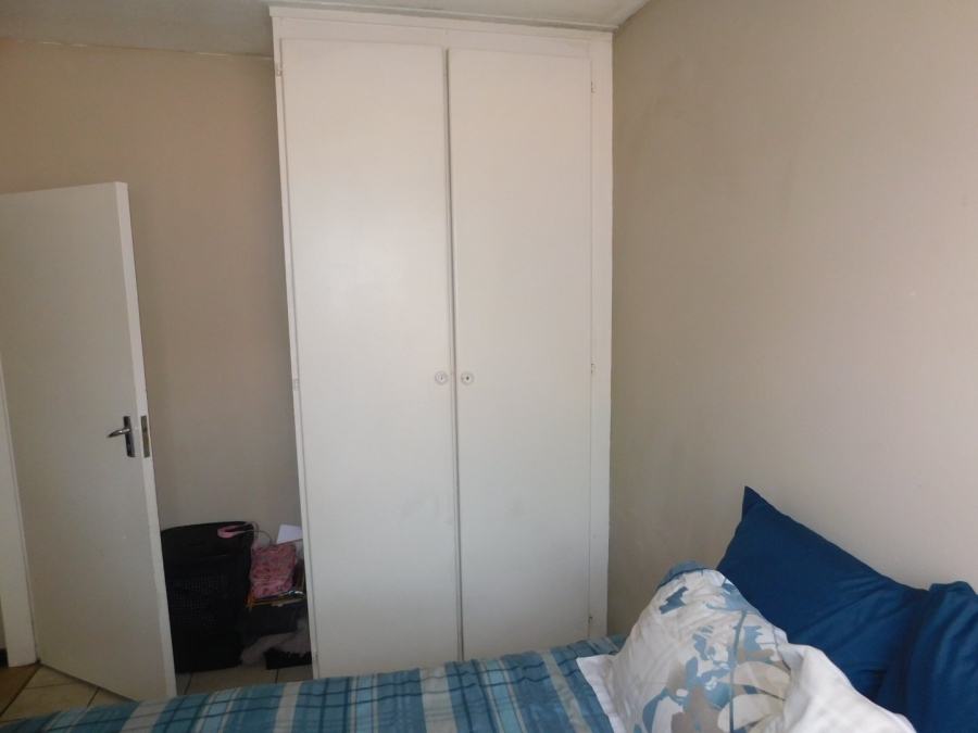 2 Bedroom Property for Sale in Buccleuch Gauteng