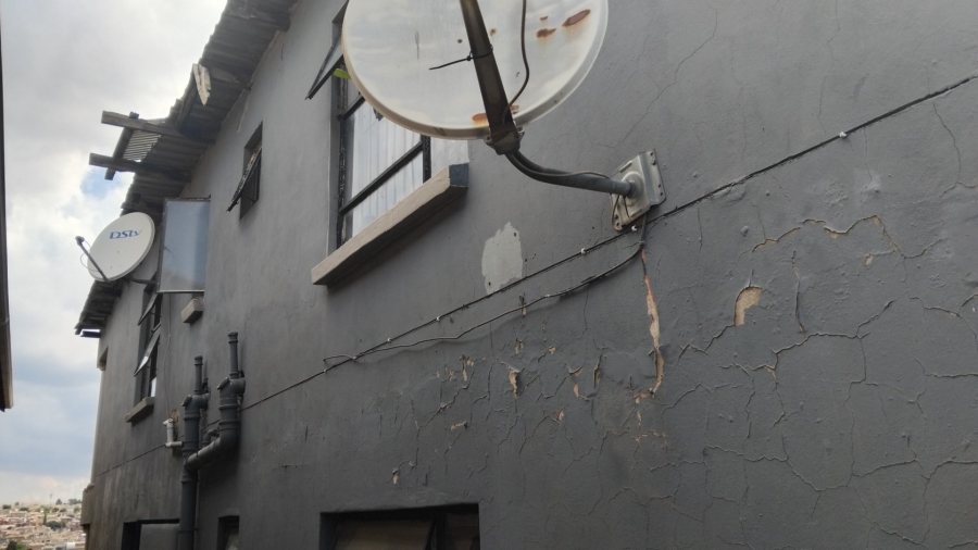 Commercial Property for Sale in Kaalfontein Gauteng