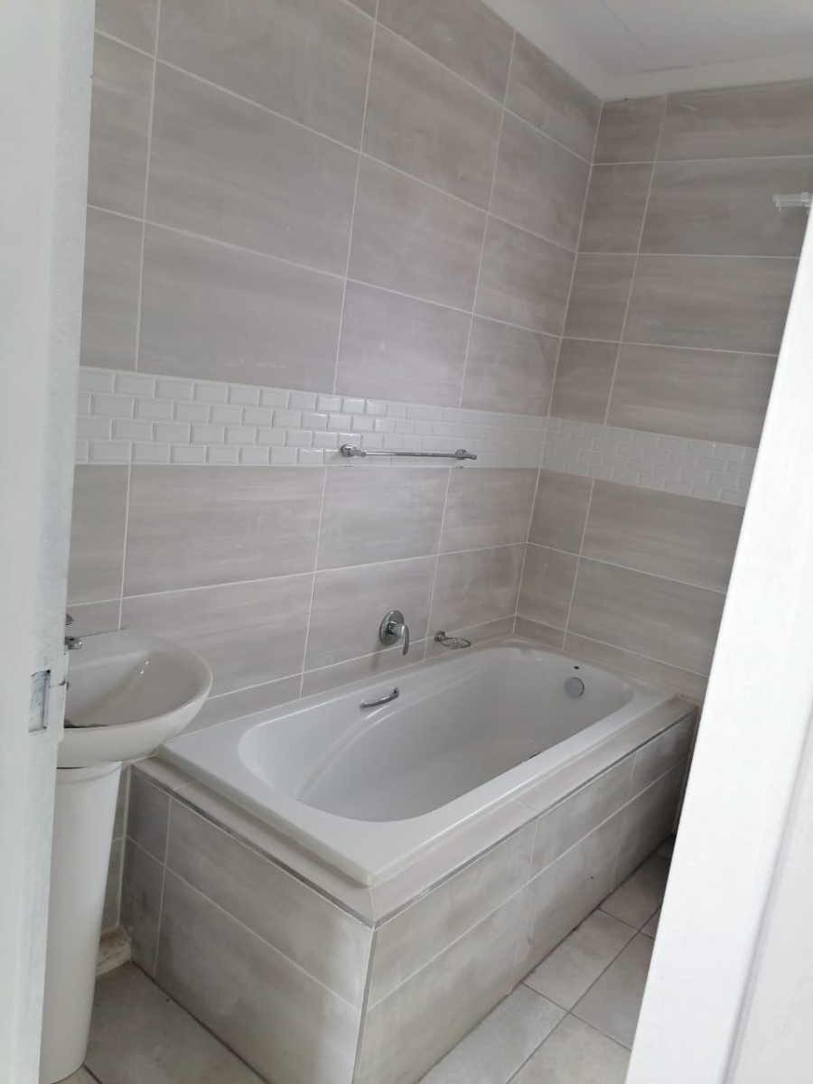 4 Bedroom Property for Sale in Klerksoord Gauteng