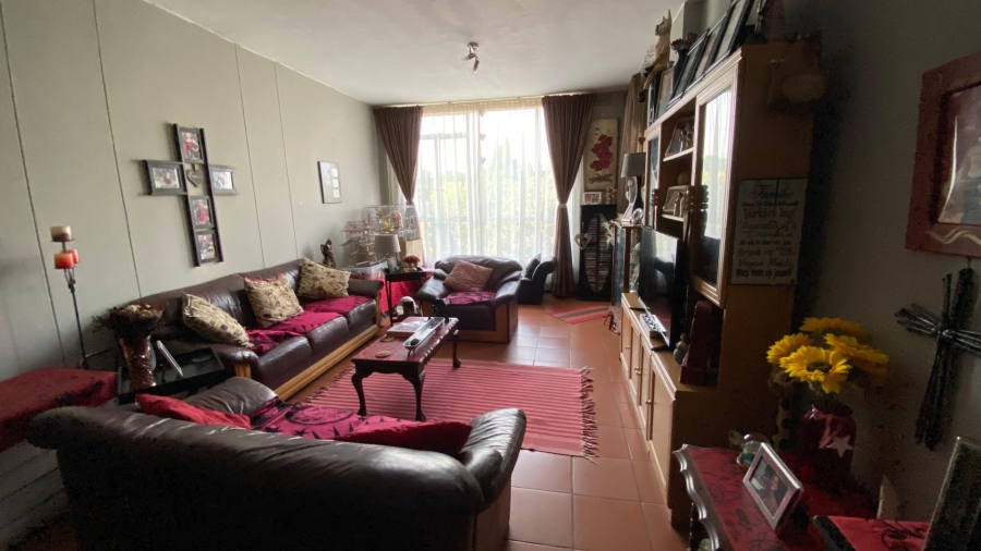 3 Bedroom Property for Sale in Morehill Gauteng