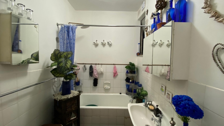 3 Bedroom Property for Sale in Morehill Gauteng