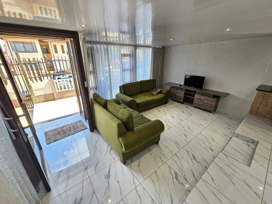 3 Bedroom Property for Sale in Laudium Gauteng