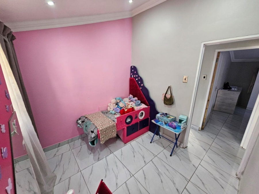 3 Bedroom Property for Sale in Laudium Gauteng