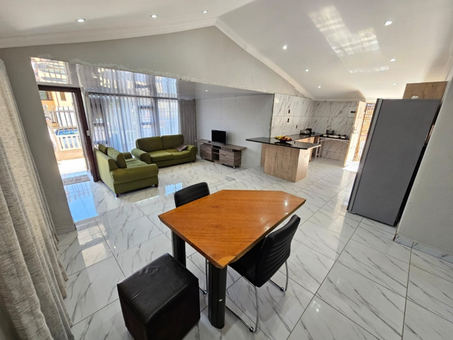 3 Bedroom Property for Sale in Laudium Gauteng