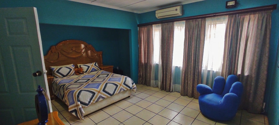 4 Bedroom Property for Sale in Vanderbijlpark SE 1 Gauteng