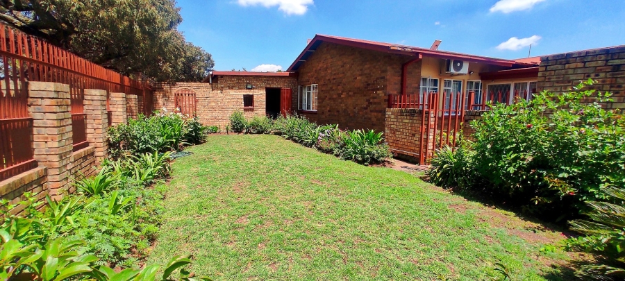 4 Bedroom Property for Sale in Vanderbijlpark SE 1 Gauteng