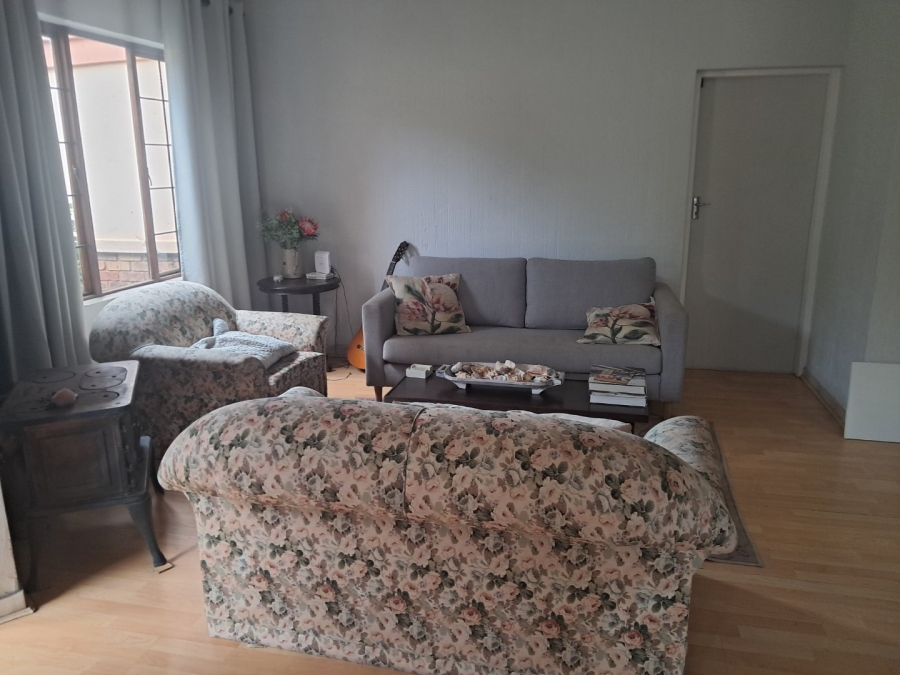 2 Bedroom Property for Sale in Murrayfield Gauteng