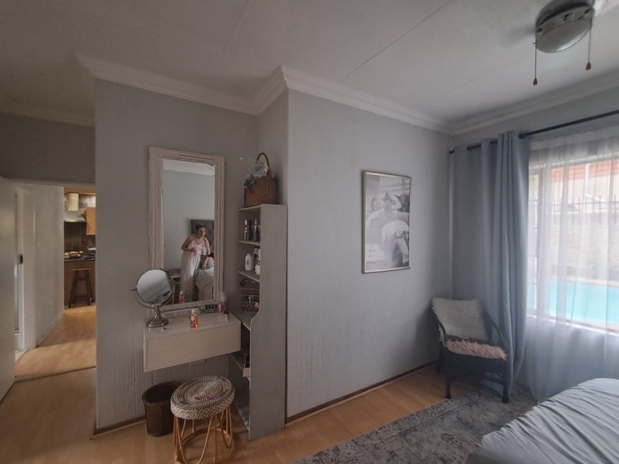 2 Bedroom Property for Sale in Murrayfield Gauteng