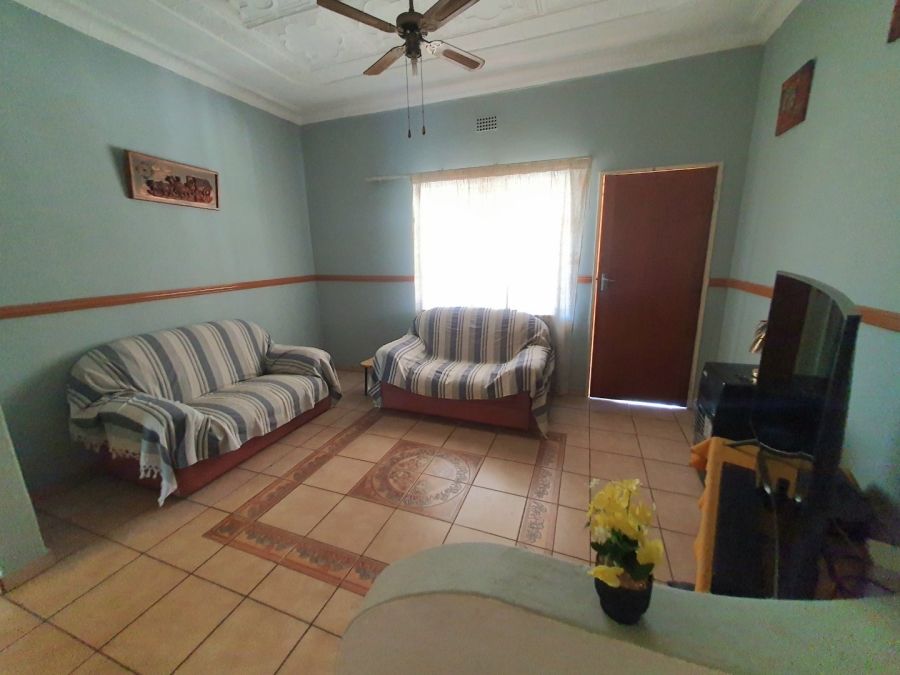 4 Bedroom Property for Sale in Pretoria Gardens Gauteng