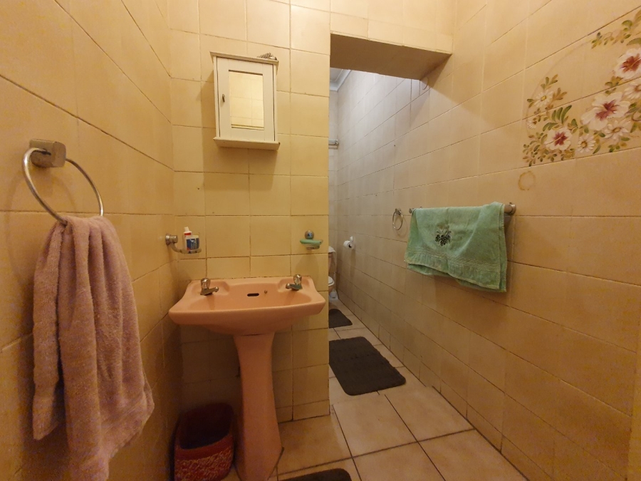 4 Bedroom Property for Sale in Pretoria Gardens Gauteng