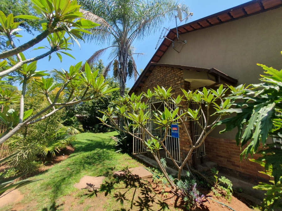 4 Bedroom Property for Sale in Pretoria Gardens Gauteng