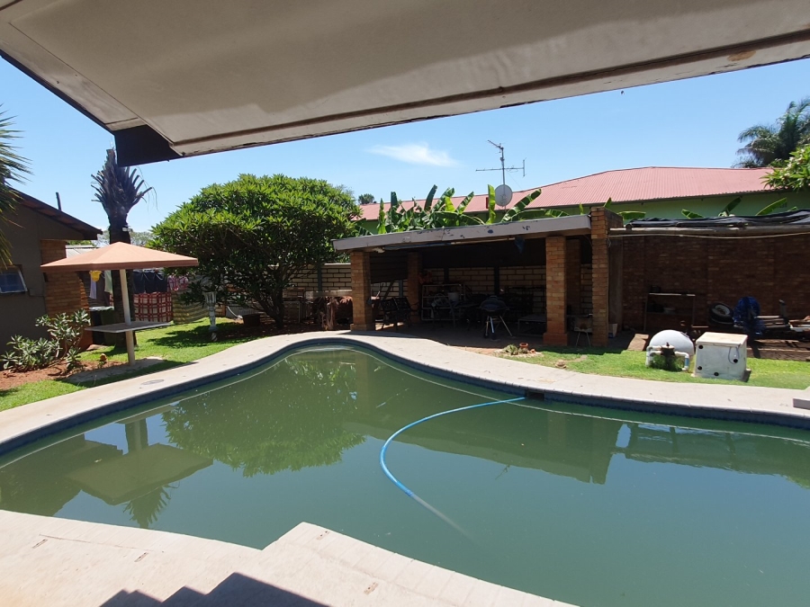 4 Bedroom Property for Sale in Pretoria Gardens Gauteng