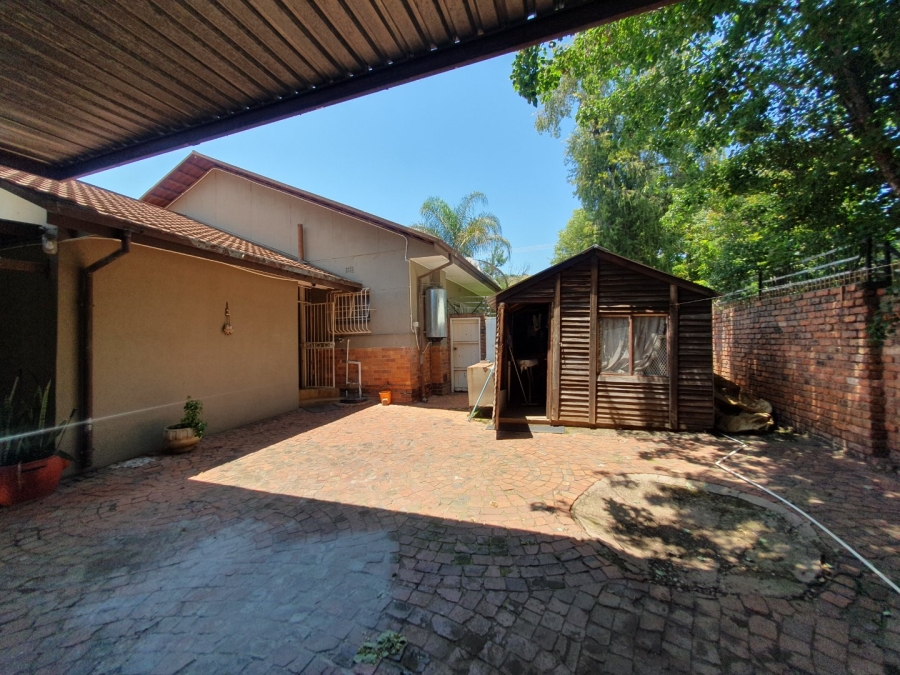 4 Bedroom Property for Sale in Pretoria Gardens Gauteng