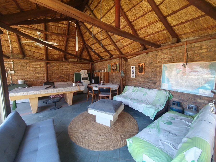 4 Bedroom Property for Sale in Pretoria Gardens Gauteng
