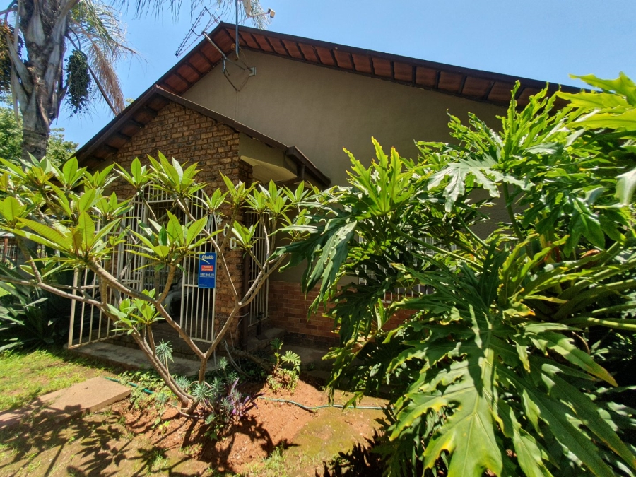 4 Bedroom Property for Sale in Pretoria Gardens Gauteng