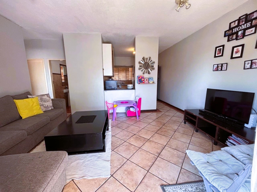 2 Bedroom Property for Sale in Highveld Gauteng