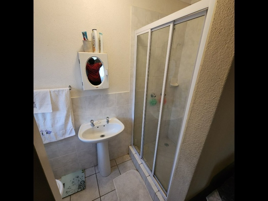 3 Bedroom Property for Sale in Heuwelsig Estate Gauteng