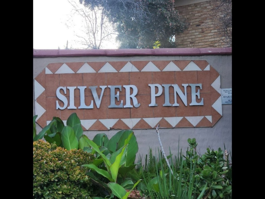 3 Bedroom Property for Sale in Heuwelsig Estate Gauteng