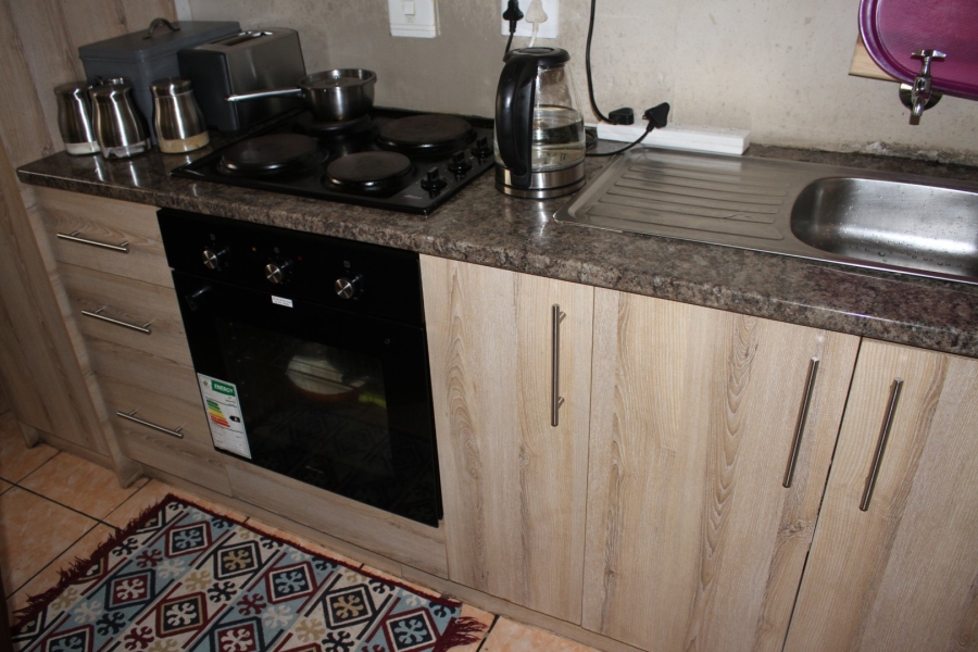 2 Bedroom Property for Sale in Fleurhof Gauteng